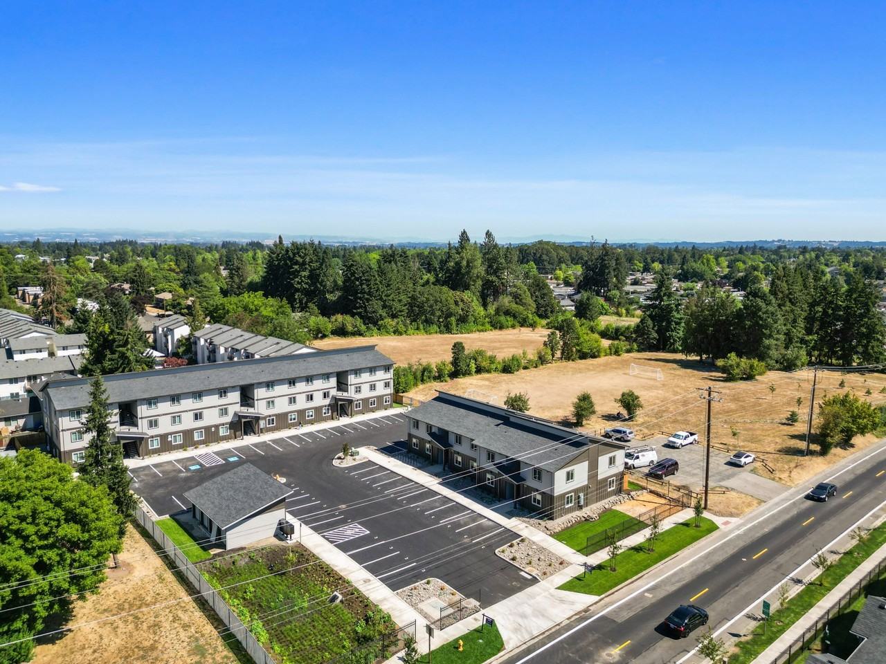 Fisher Park Apartments - Photo 5 of 50