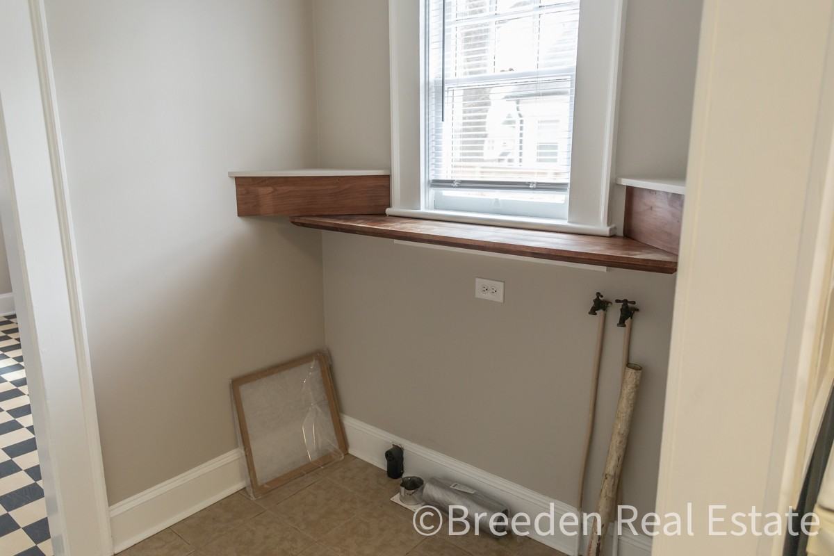 215 Lenoir St #1 - Photo 4 of 12