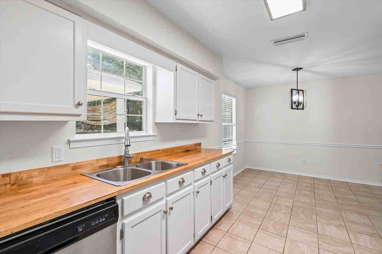 165 Montclair Loop #1 - Photo 7 of 32