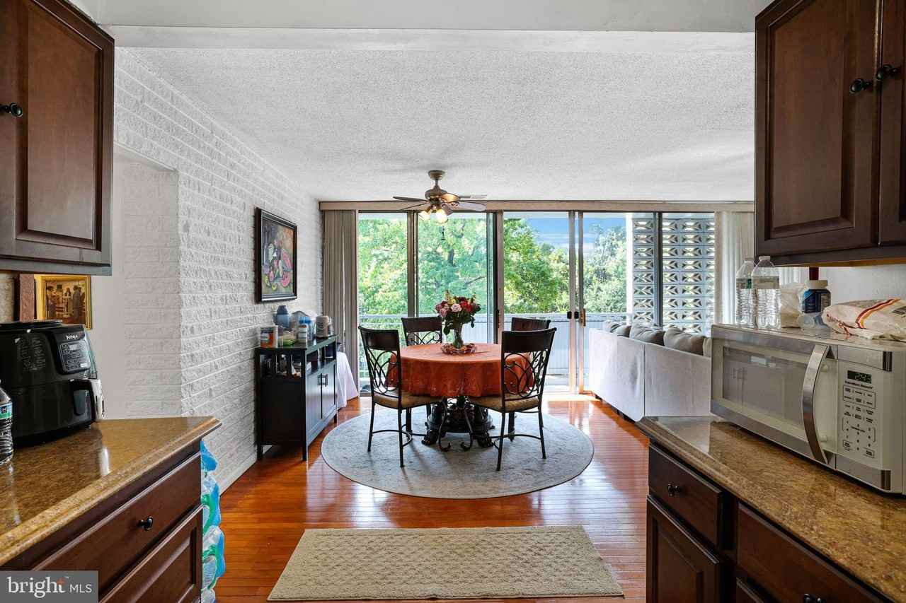 1828 Metzerott Rd Apt 202 #202 - Photo 6 of 18