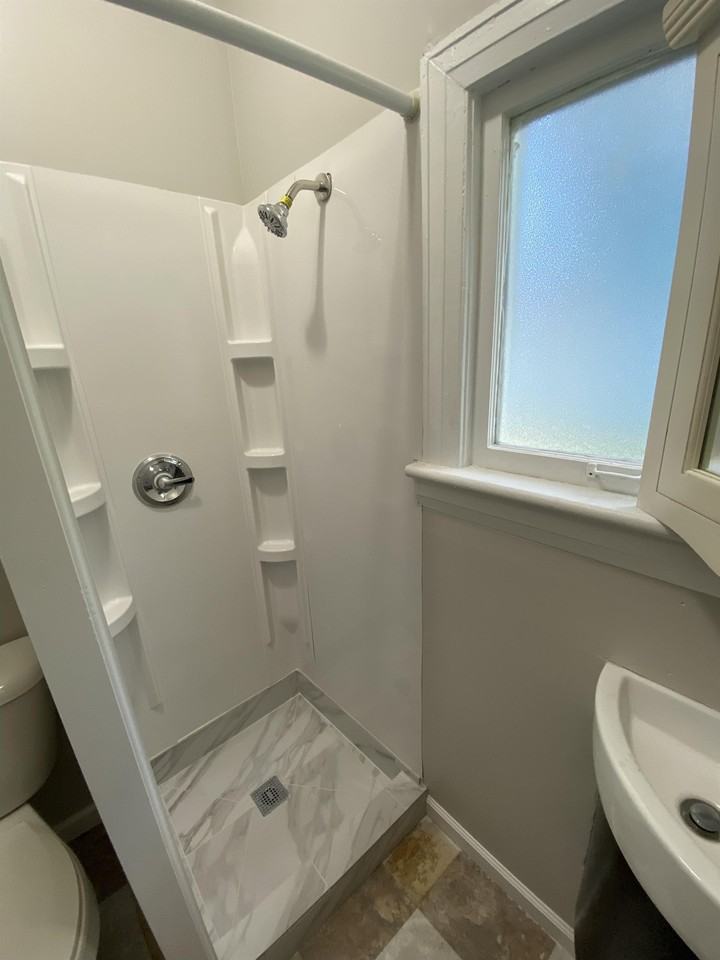 615 W White St #2 - Photo 2 of 18