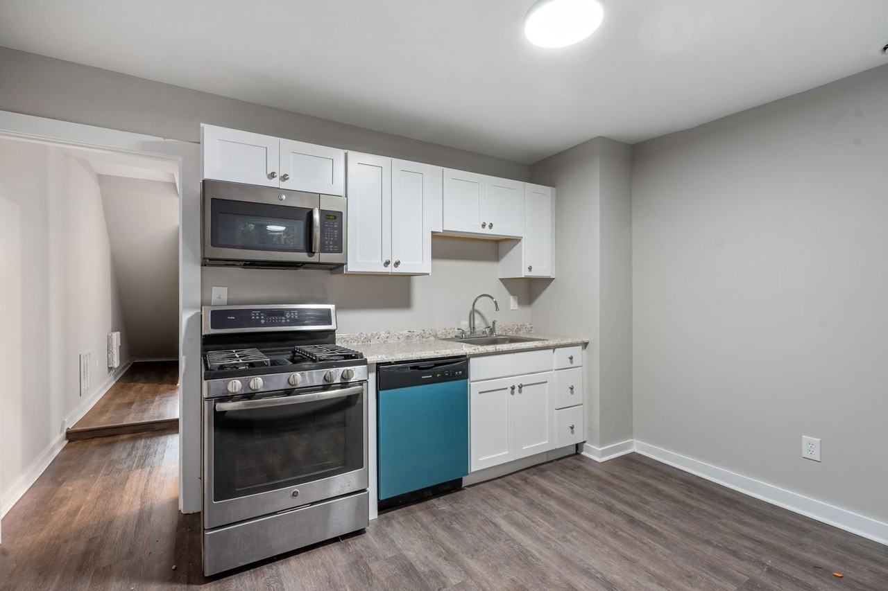 832-834 Windom Street - Photo 4 of 18