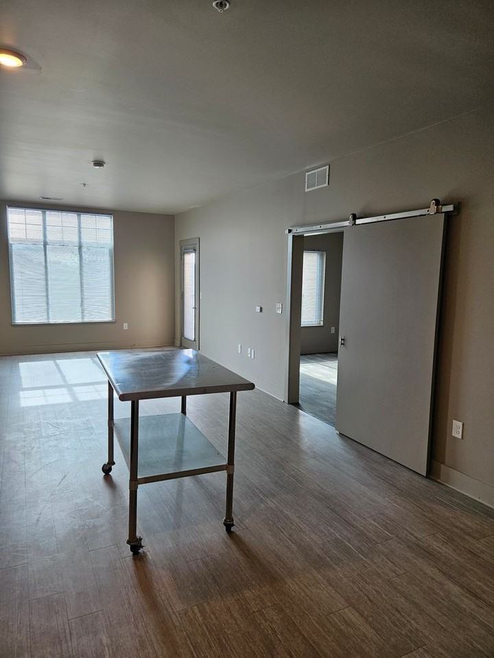 The Venue - Photo 4 of 32