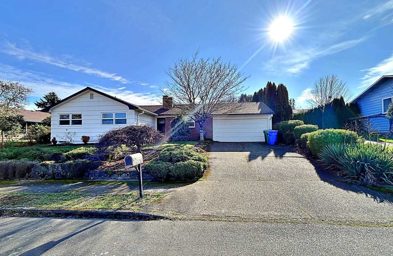 13806 Ne Fremont Ct #1