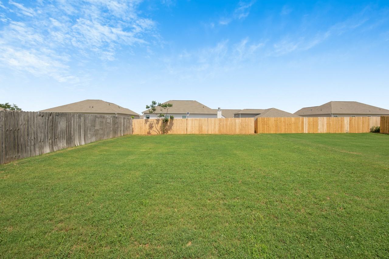 137 David Barnes Dr #1 - Photo 6 of 41