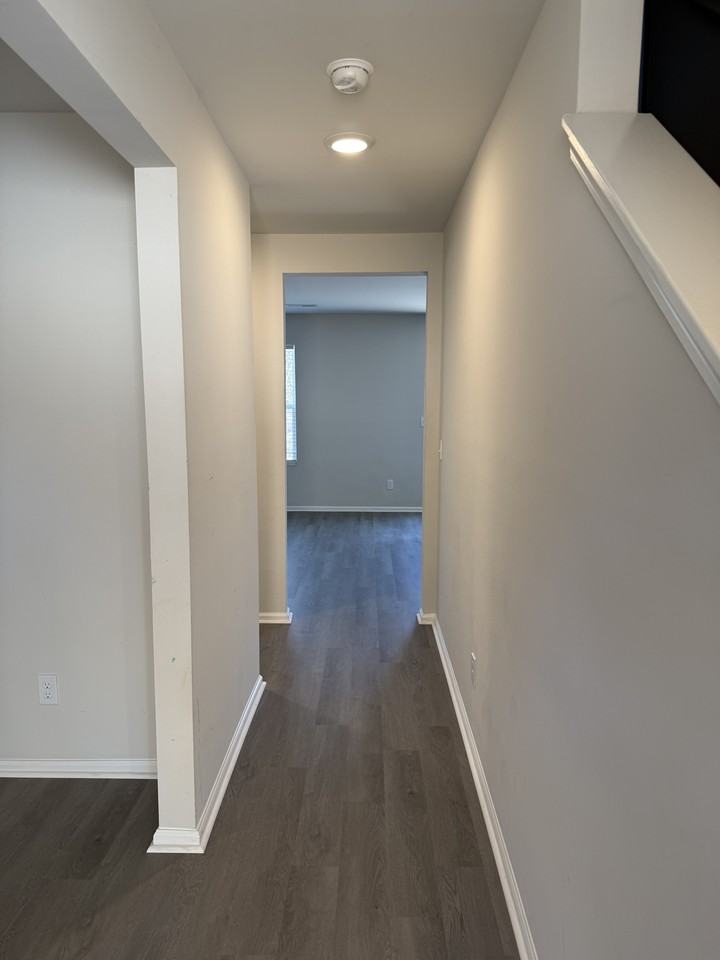 4814 Stone Dr #1 - Photo 3 of 11