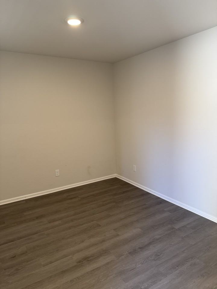 4814 Stone Dr #1 - Photo 4 of 11