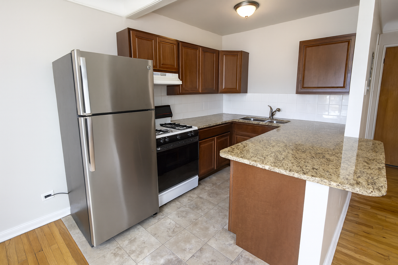 1531le - Photo 2 of 20