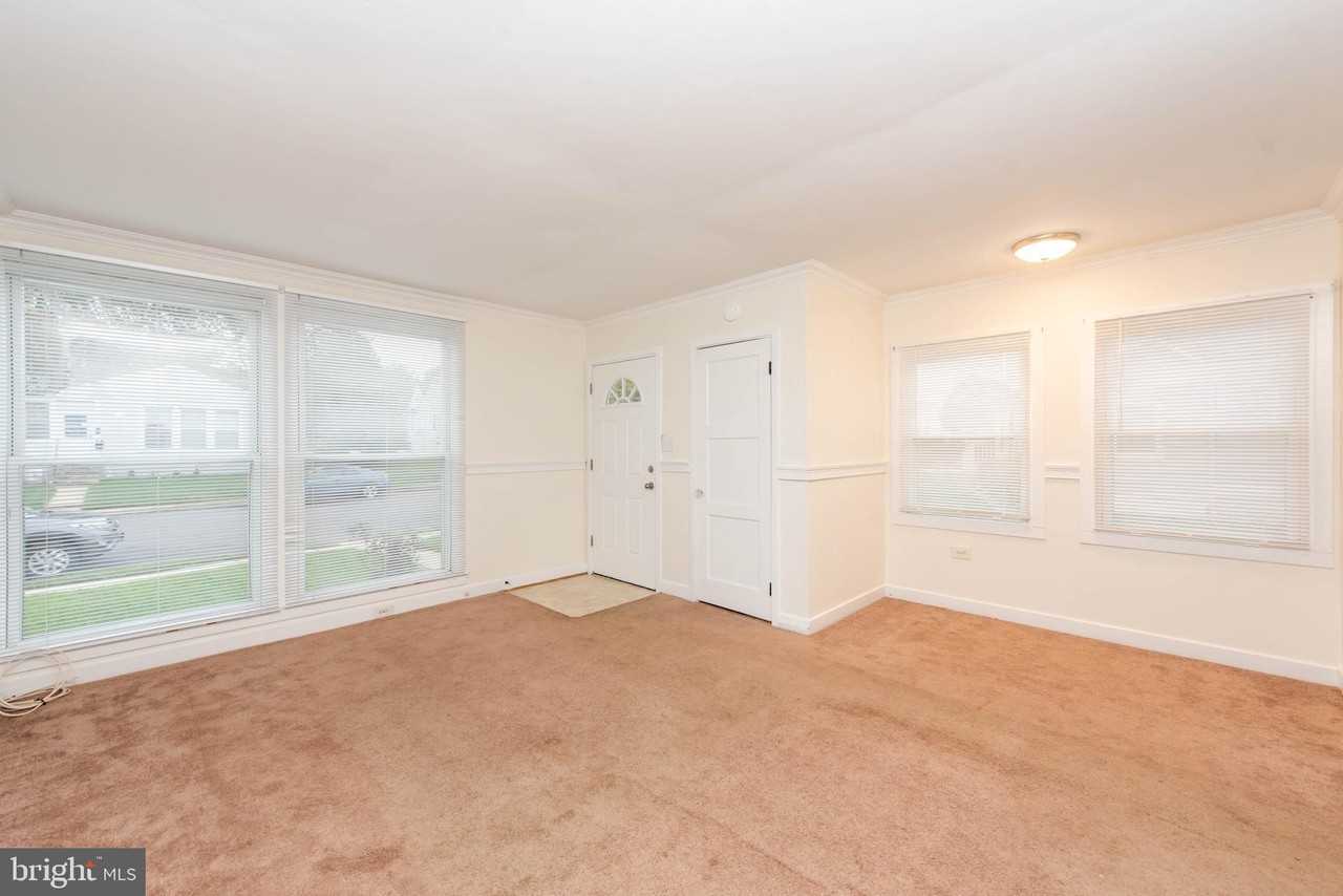 919 Carroll Ave - Photo 3 of 38