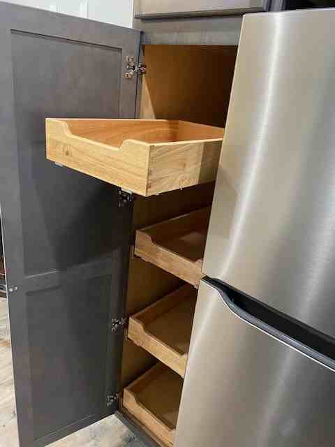 122 W 8th St Apt 4 #122-4 - Photo 6 of 11