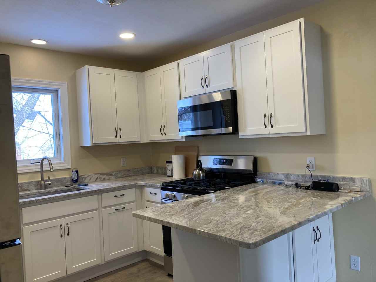 506 W William St #1 - Photo 3 of 6