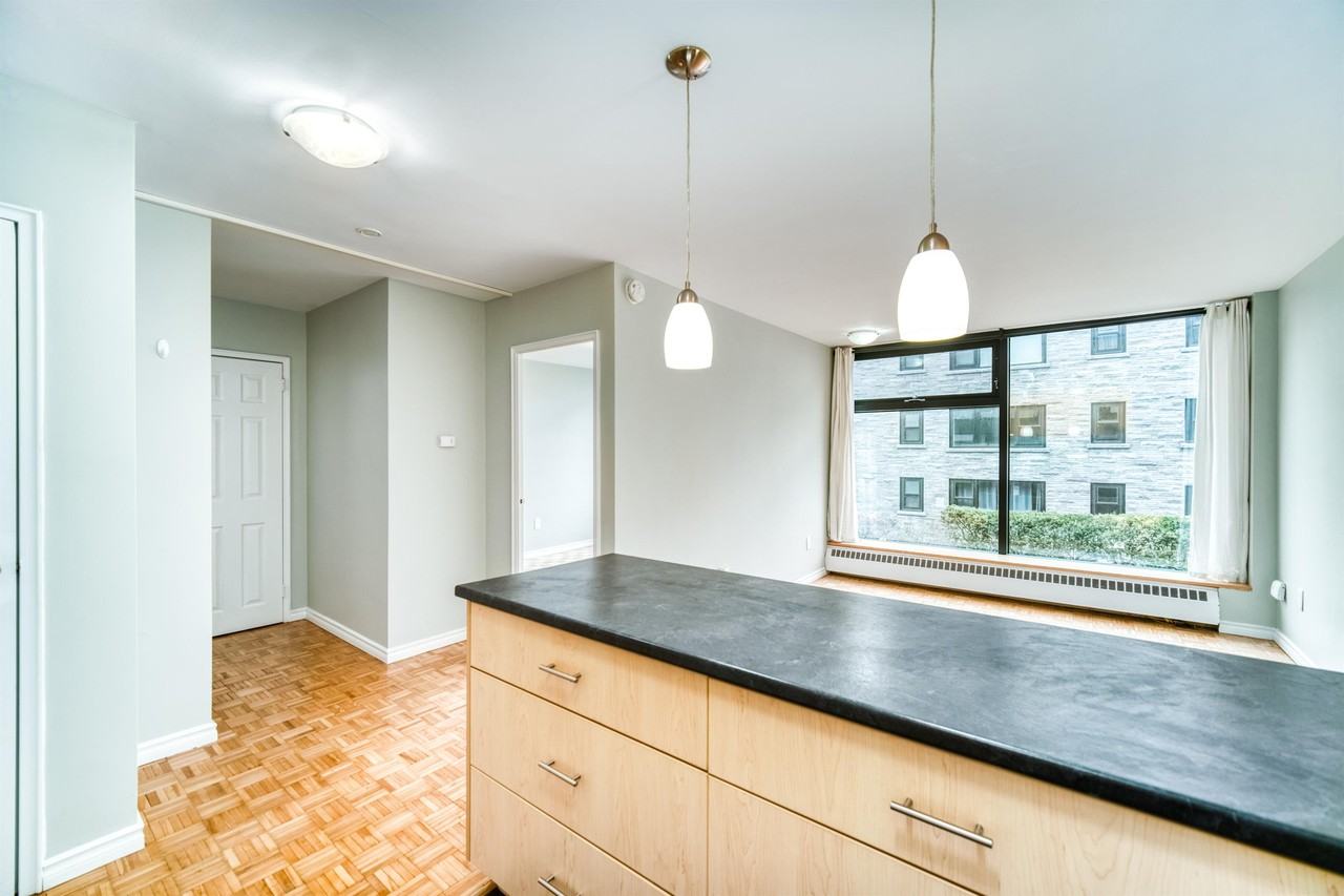 1545 - 1545 Oxford St. #27 - Photo 4 of 14