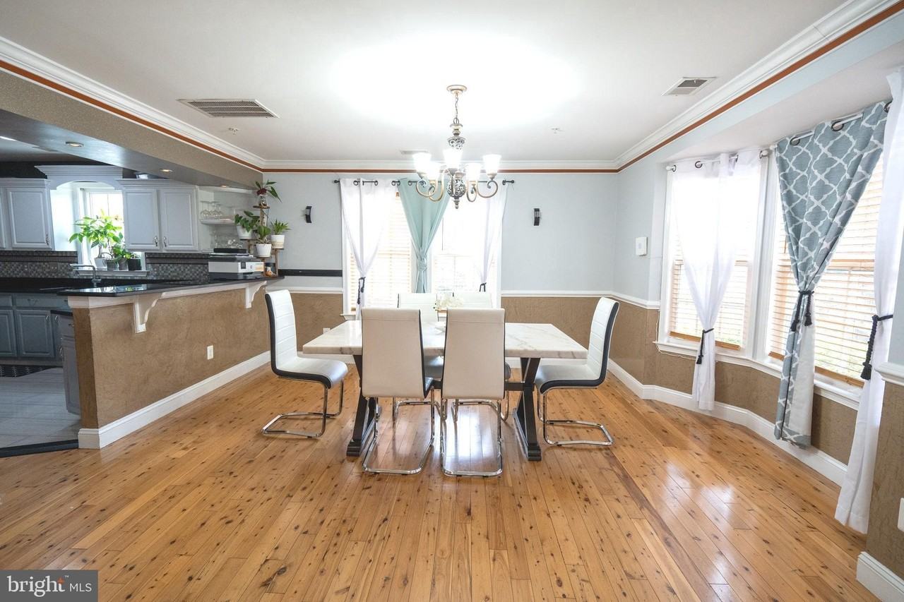 6308 Ager Rd - Photo 5 of 21