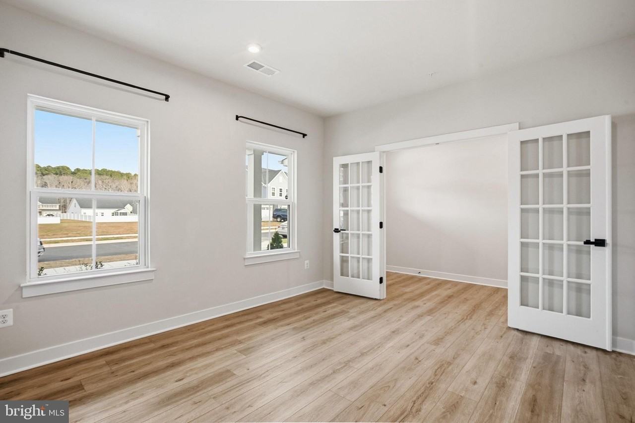 216 Perrys Retreat Blvd - Photo 6 of 49