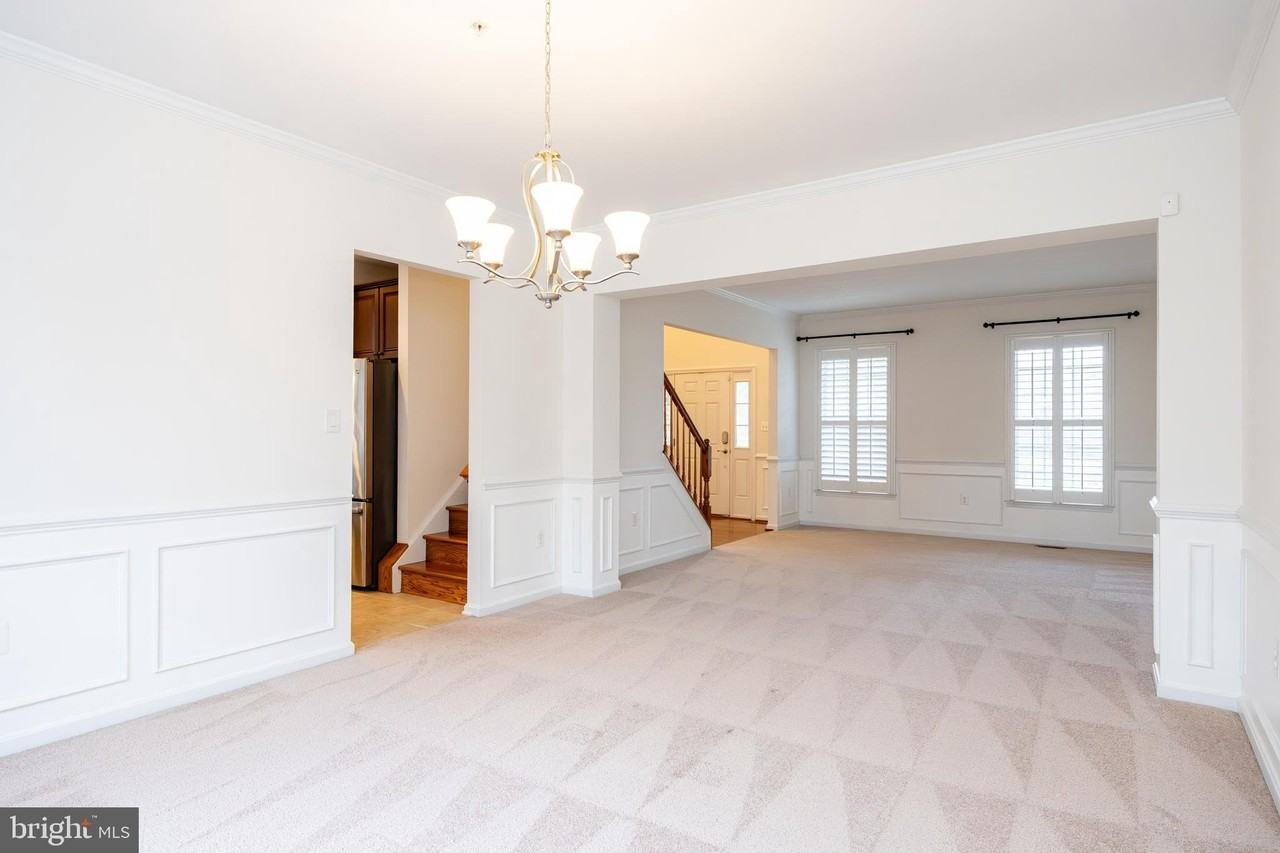 28461 Ben Oaks Dr - Photo 5 of 50