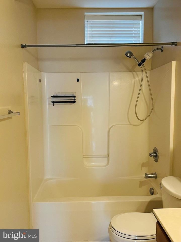 46658 Breannes Ln Unit C #C - Photo 6 of 7