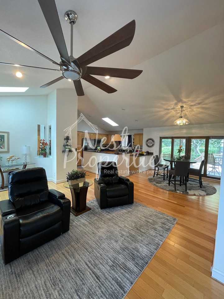 1429 Adella St #1 - Photo 2 of 9