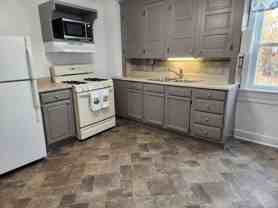 1221 E Philadelphia St - Photo 1 of 1