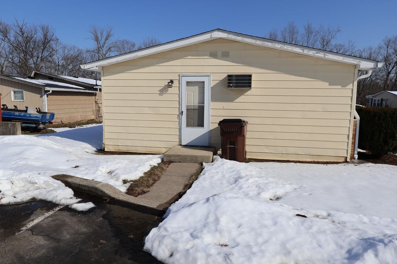 460 N Greensburg St #460 - Photo 3 of 29