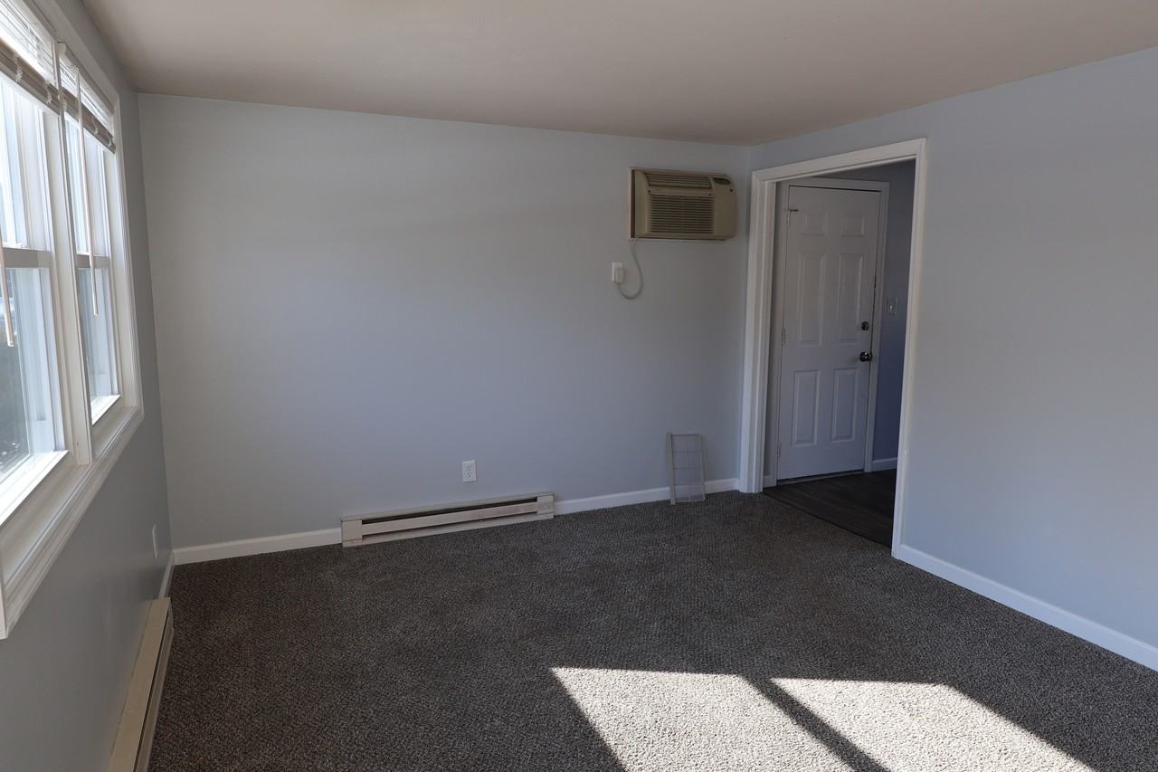 460 N Greensburg St #460 - Photo 4 of 29