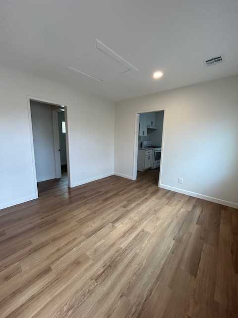 340 W Raymond St #B - Photo 3 of 16