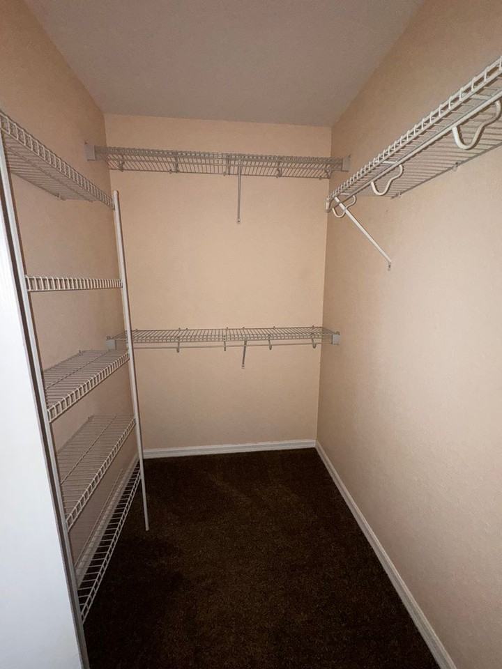 10330 Sw 54th Ct - Photo 5 of 19