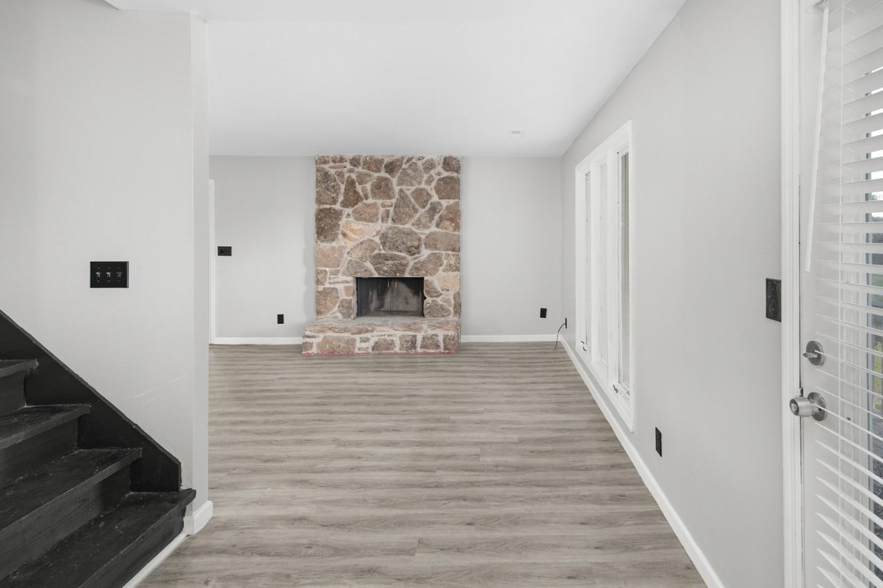 9018 Mahogany Row Se #B - Photo 6 of 11