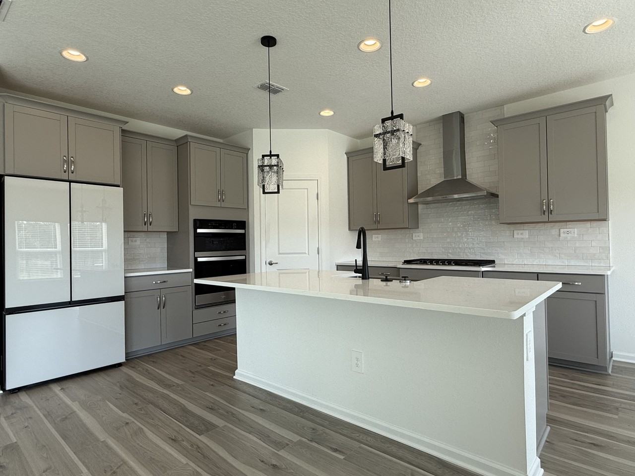 104 Charmer Trce #1 - Photo 2 of 45