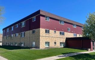 featured image of 915 32nd Ave S