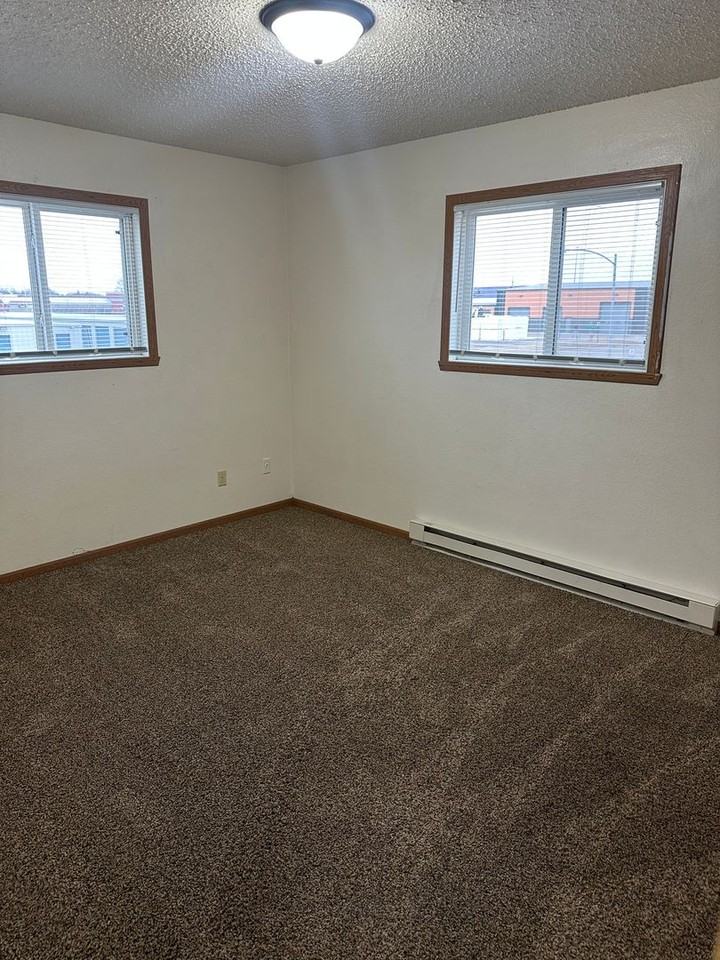 Westwood 915 - Photo 7 of 15