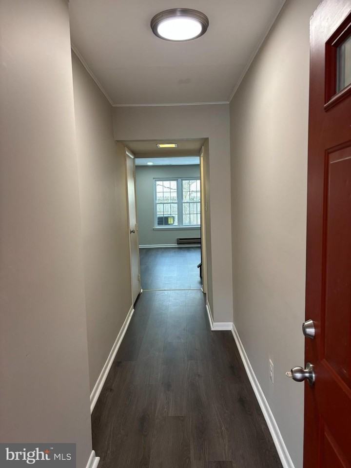 104 Chaucer Rd #A - Photo 3 of 20