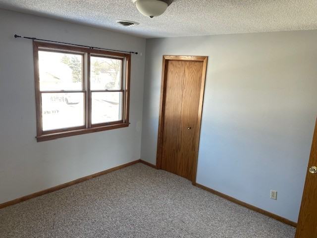 682 Maple St #1 - Photo 6 of 9