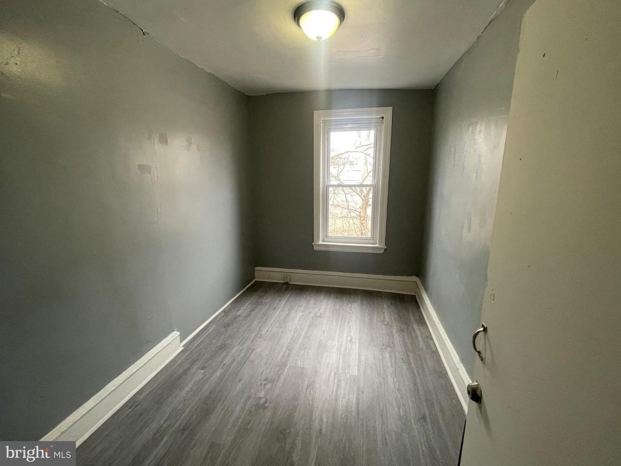 1901 S Broadway - Photo 4 of 11