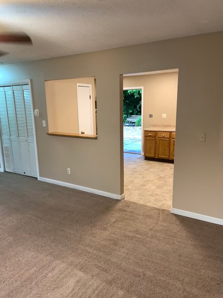 109 Brown St #109 - Photo 6 of 20