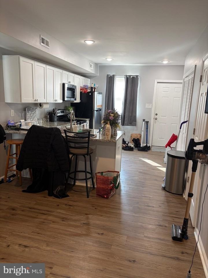 34B Maynard Dr - Photo 5 of 24