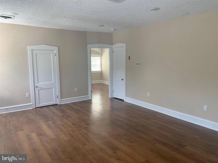 135 Park Pl Unit B #B - Photo 4 of 30