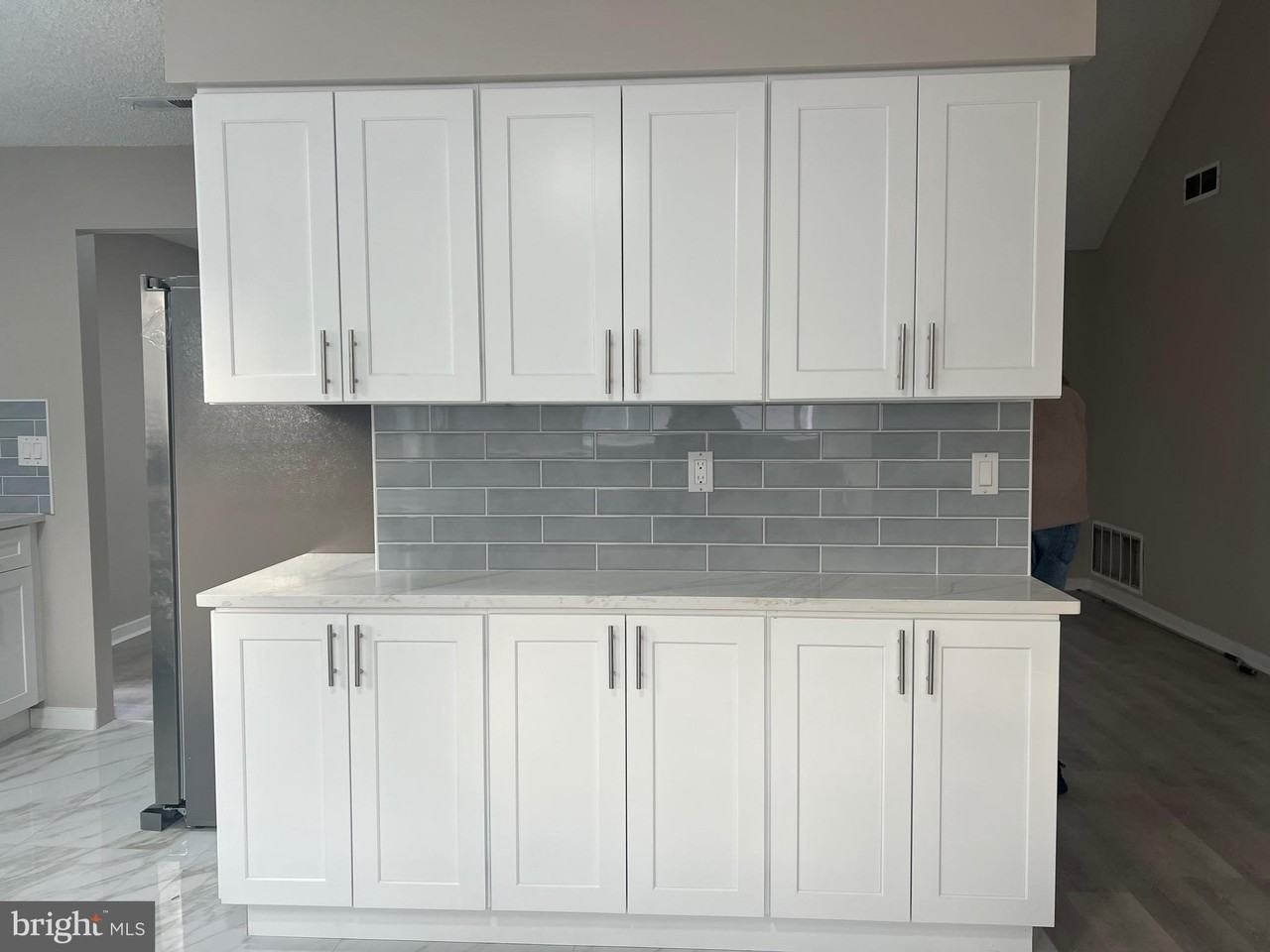 822 Chanticleer - Photo 6 of 29