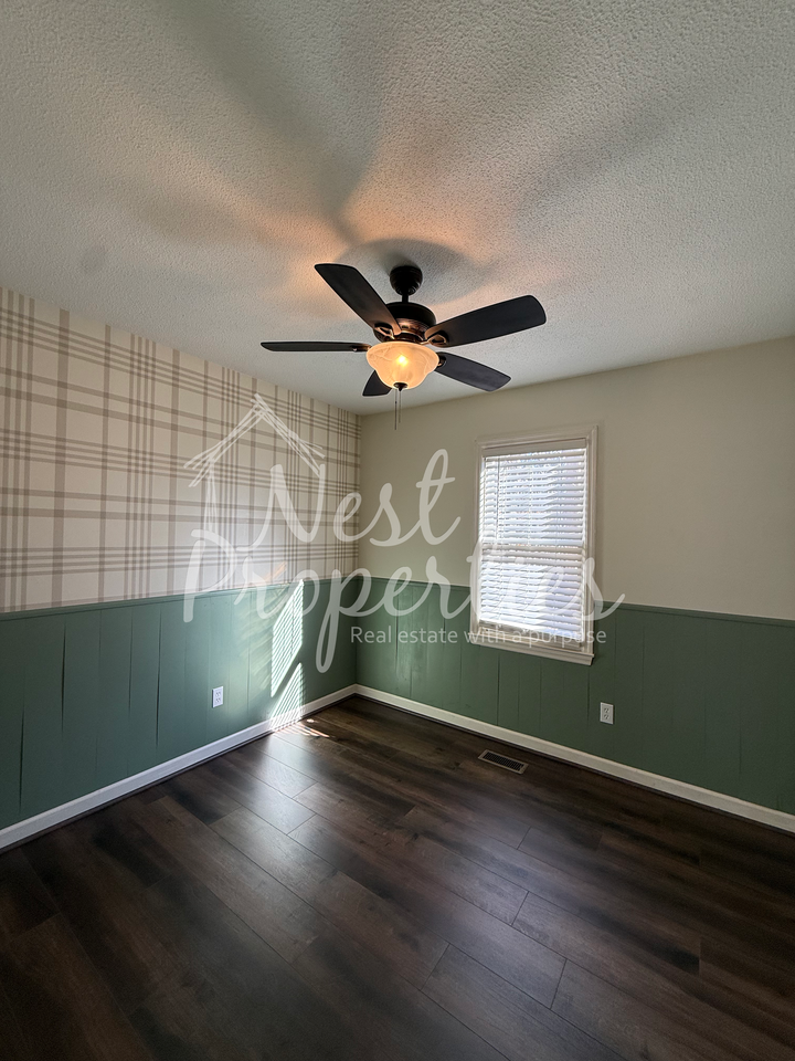 241 Saddlebrooke Rd #1 - Photo 6 of 13