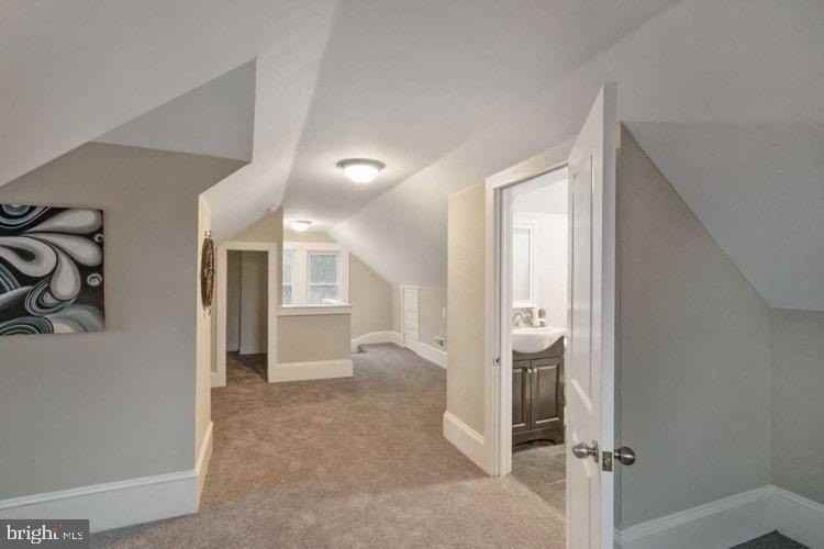 14 Sewell St - Photo 4 of 15