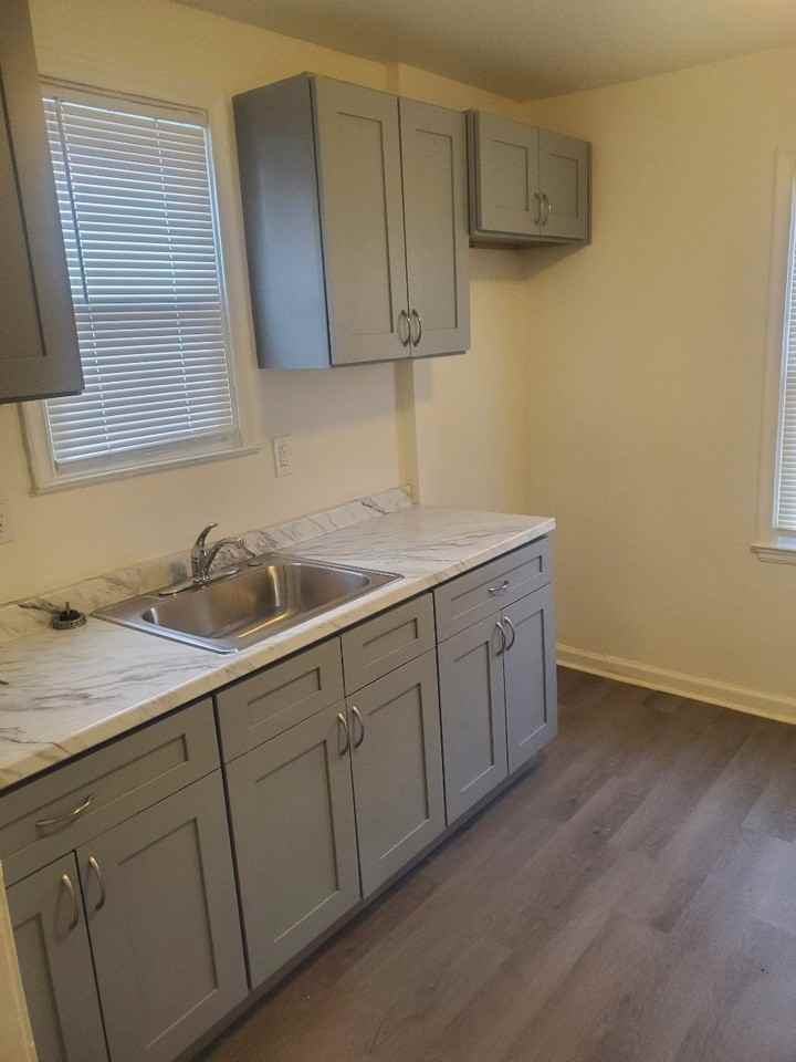 20509 Mccormick St #1 - Photo 2 of 11