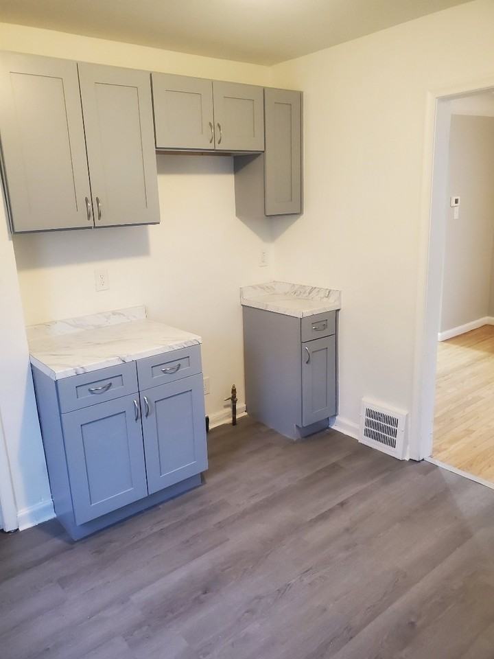 20509 Mccormick St #1 - Photo 3 of 11