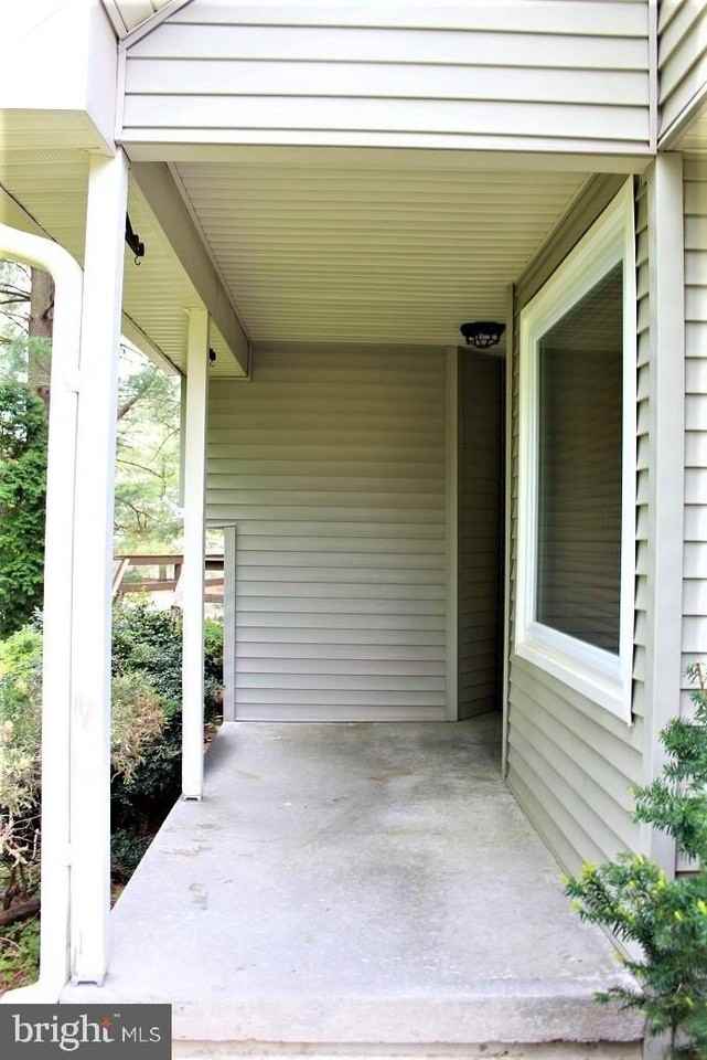 608 Quincy Ct - Photo 6 of 39