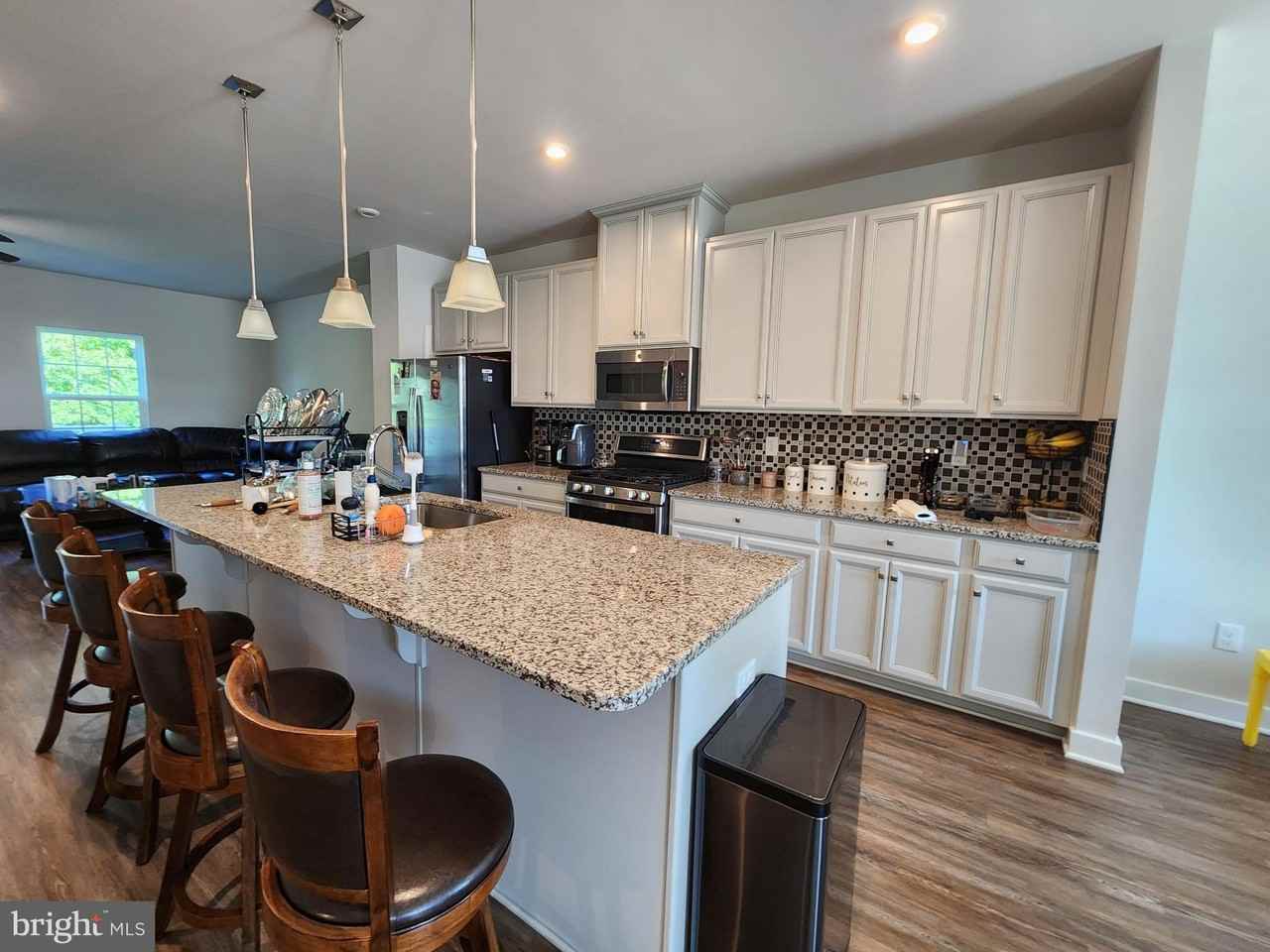 26 Peacock Cir - Photo 4 of 21