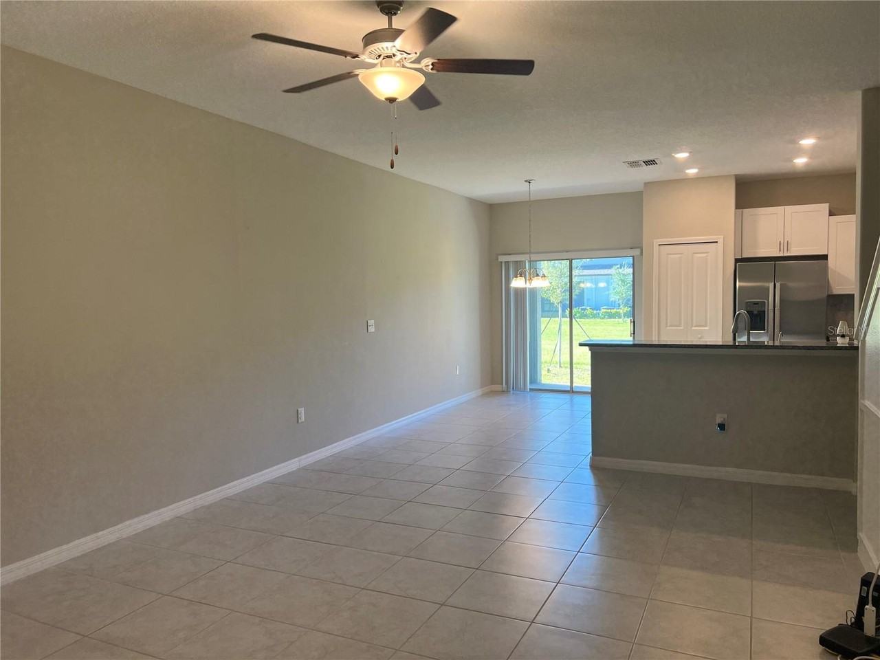 9627 Pembrooke Pines Dr #1 - Photo 6 of 25