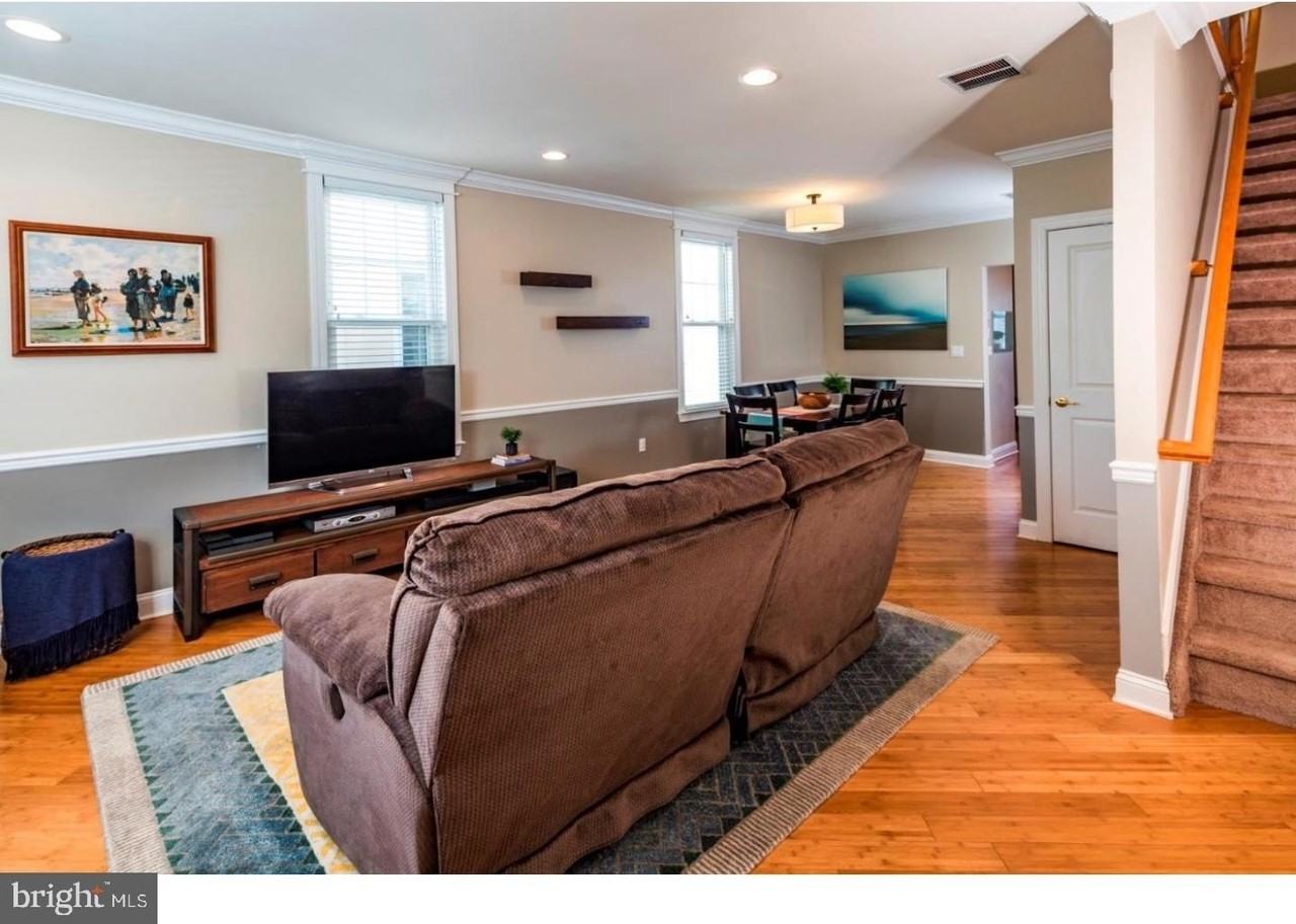 116 Leigh Ave - Photo 3 of 19