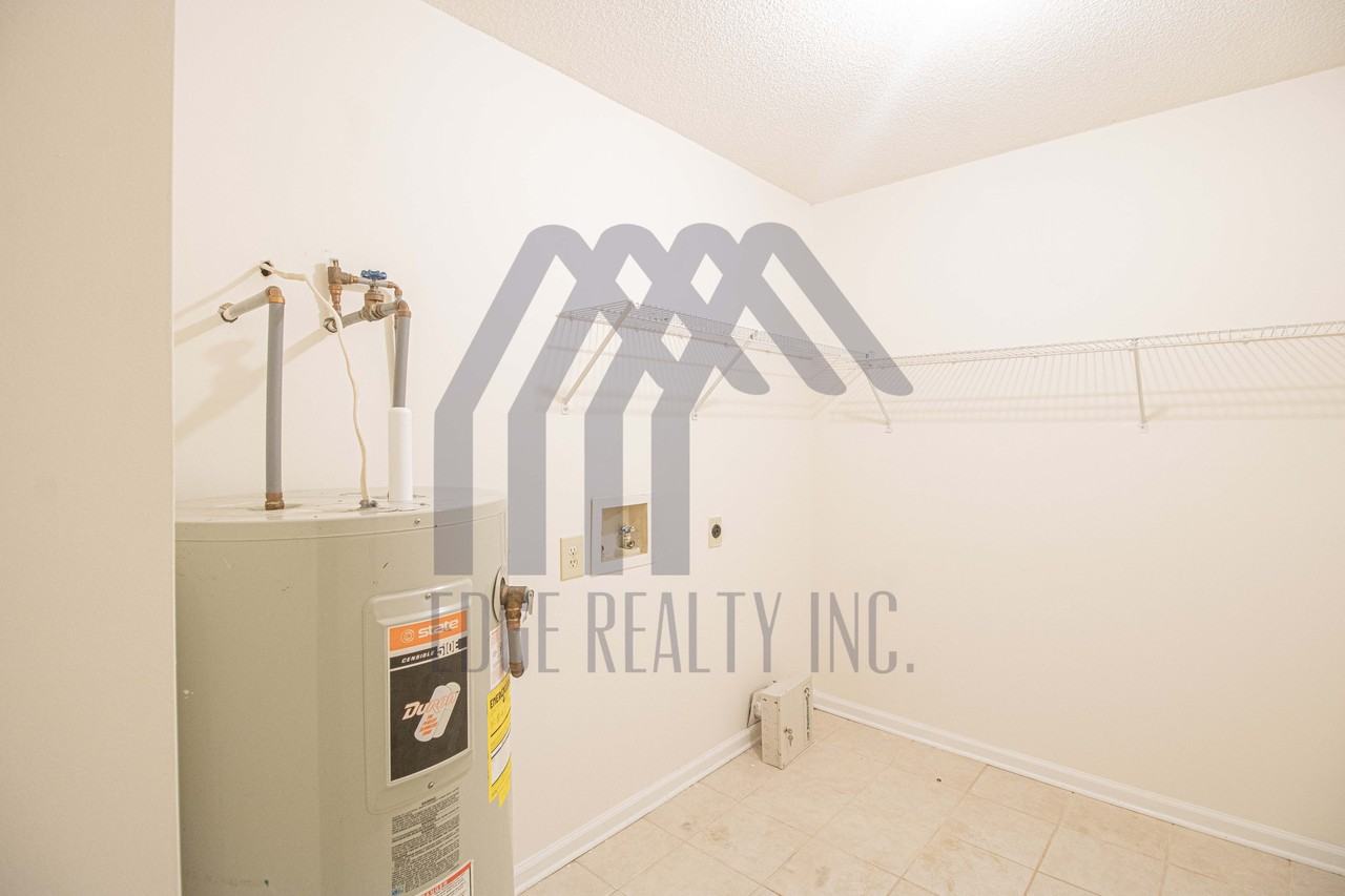 148 Country Walk Cir #1 - Photo 7 of 11