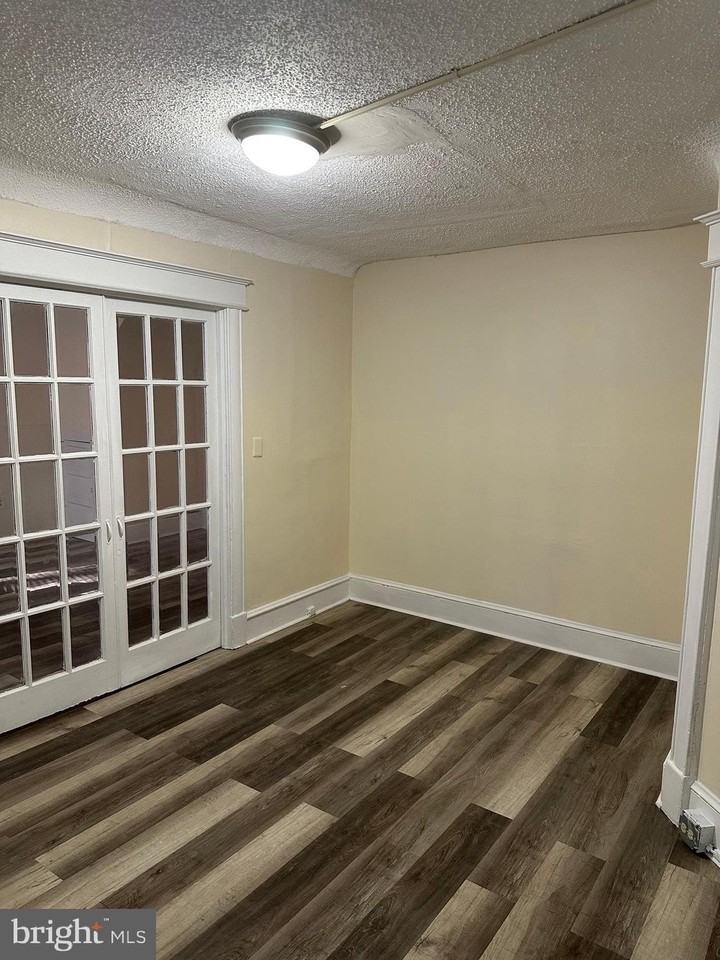 23 S Dean Ave - Photo 4 of 34