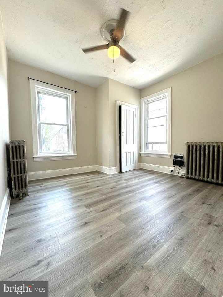 38 Bayard St Apt 3 #3 - Photo 2 of 4