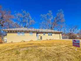 2715 Meadow Ln - Photo 1 of 1