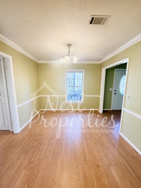 325 Southampton Dr #1 - Photo 6 of 12